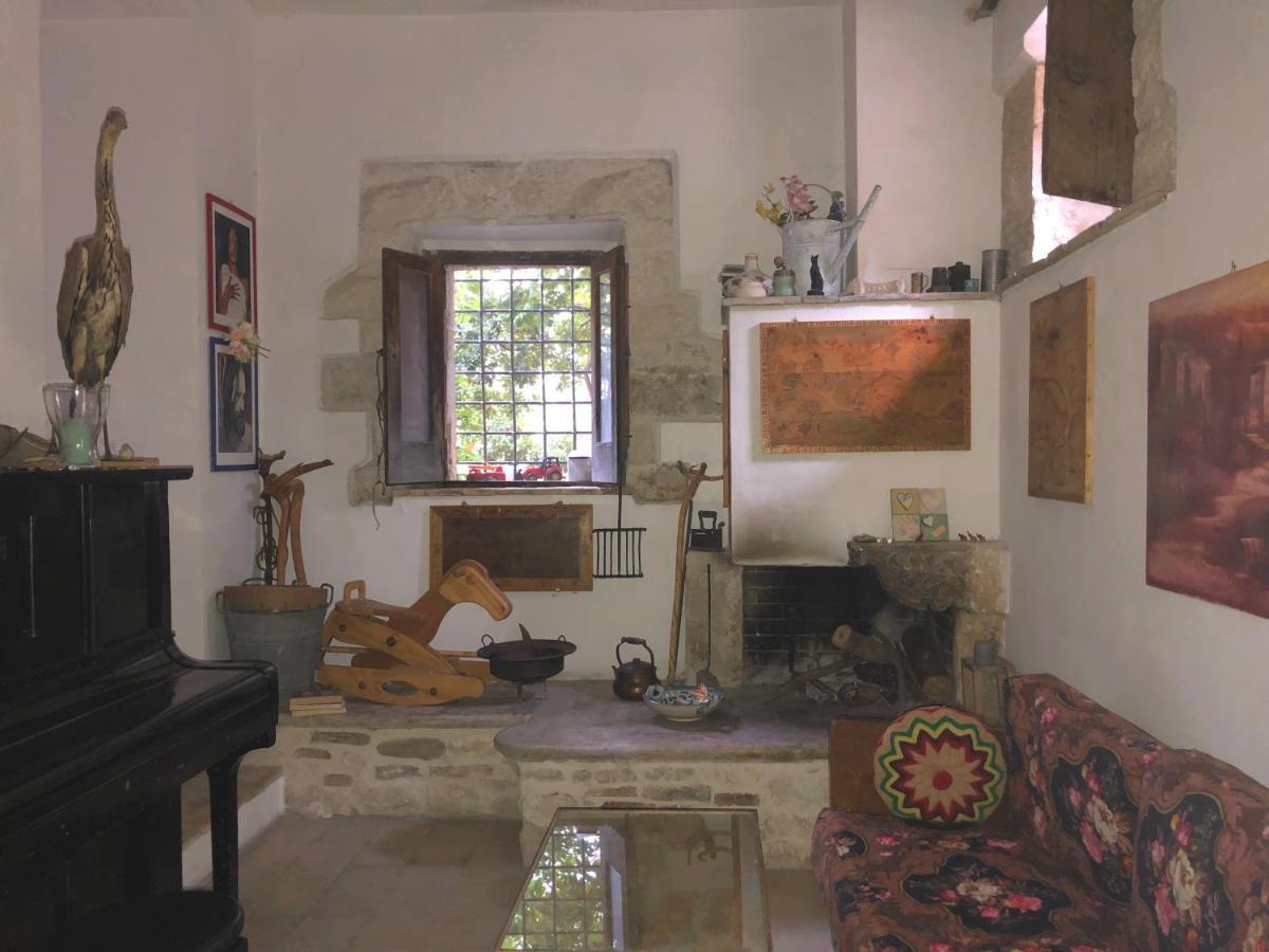 Ai Limiti • 67 • Stonehouse Guest House Palombaro Eksteriør bilde